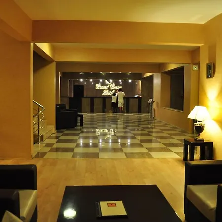 Grand Cinar Hotel