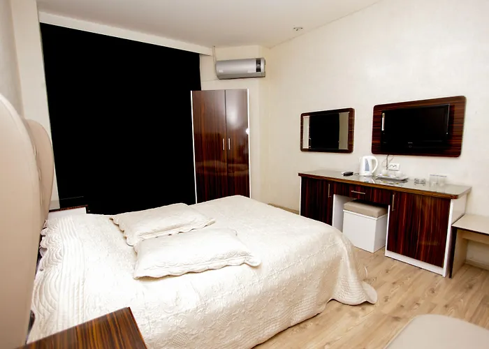 Grand Cinar 4* קוטהיה